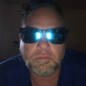 Meet your Posher, Steve